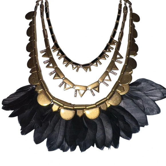 Stella & Dot Jewelry - Stella & Dot || Plume Multi Tiered Necklace Black & Blue Feather Included